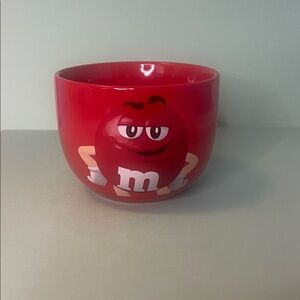 M & M red cup